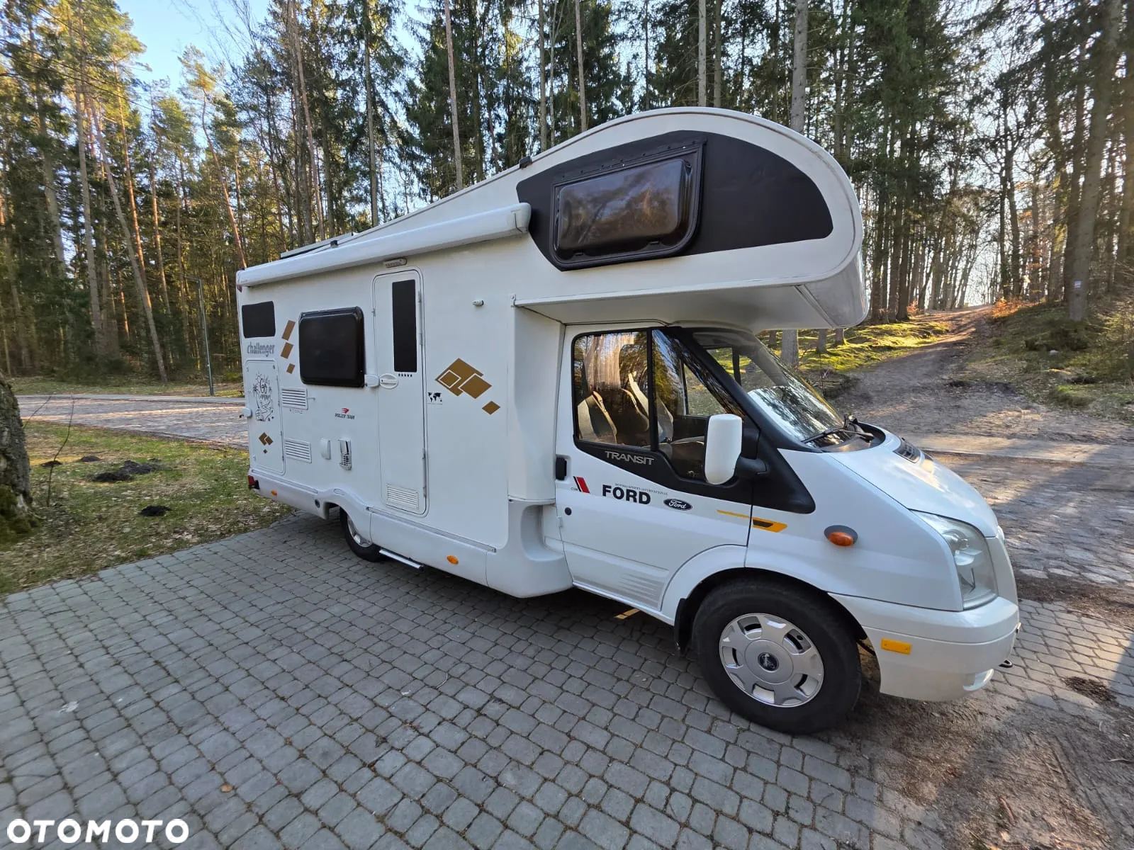 Ford TRANSIT ROLLER TEAM - 15