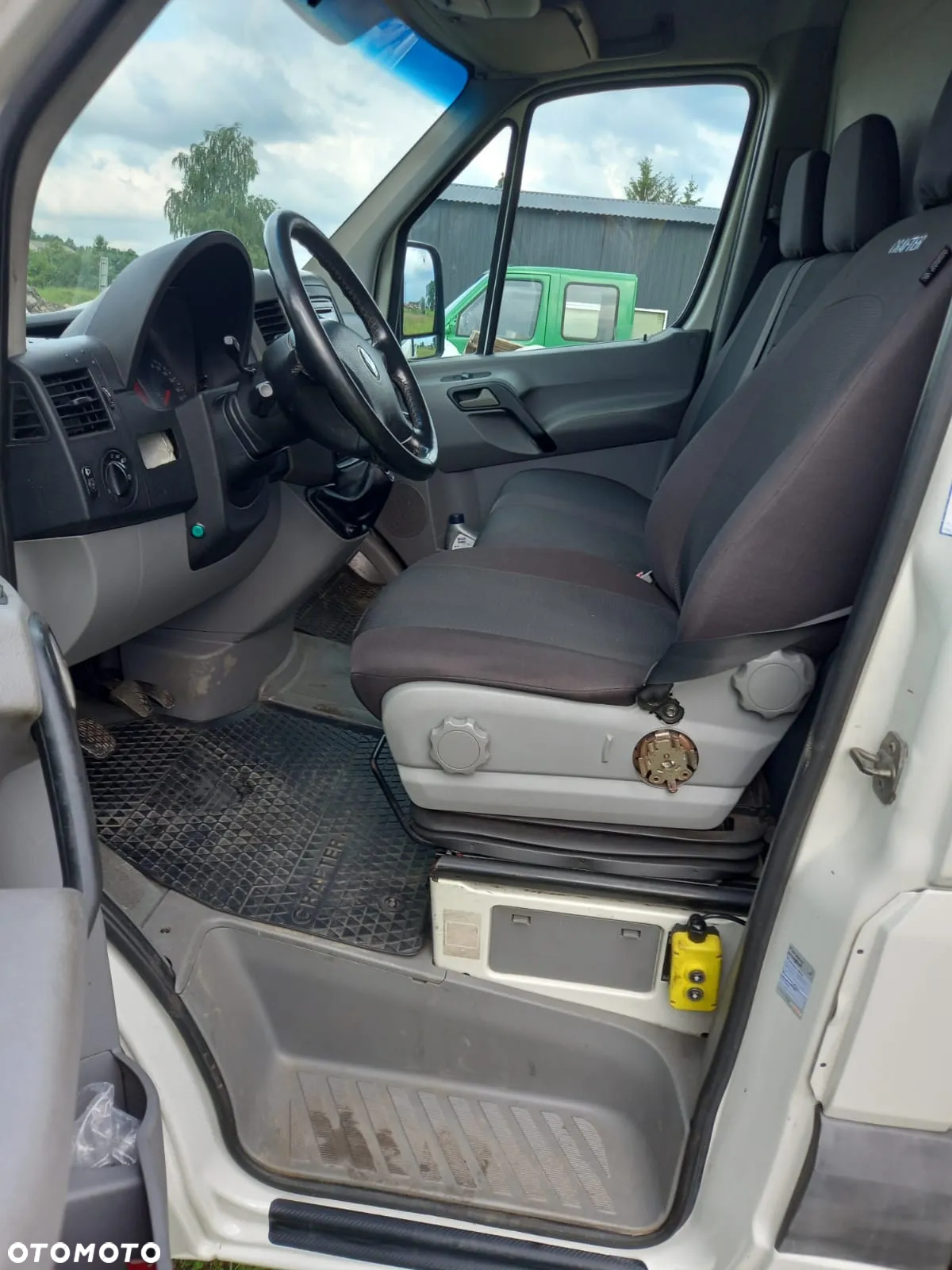 Volkswagen CRAFTER - 8