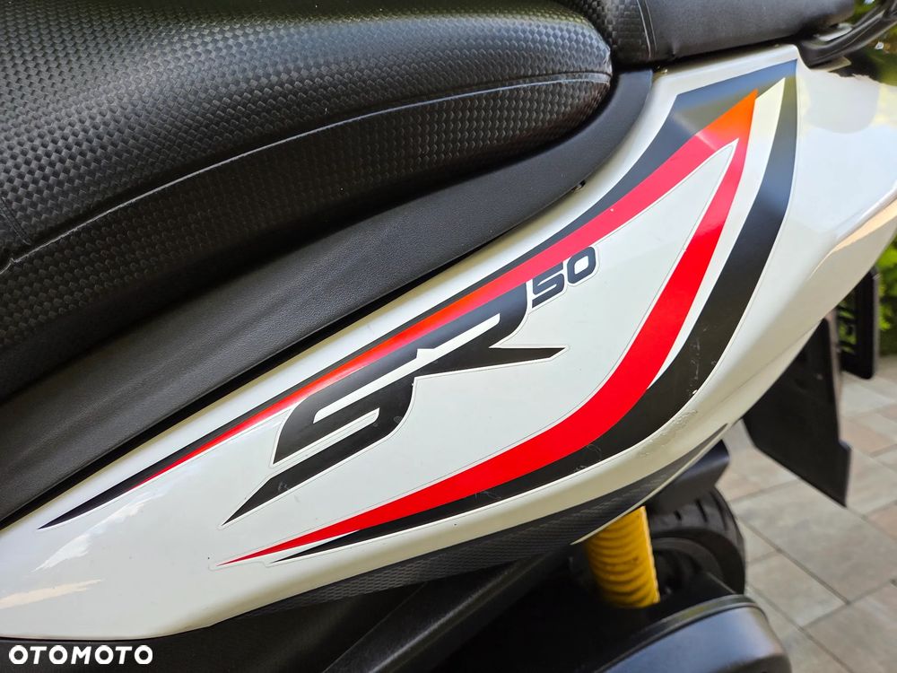Aprilia SR - 17