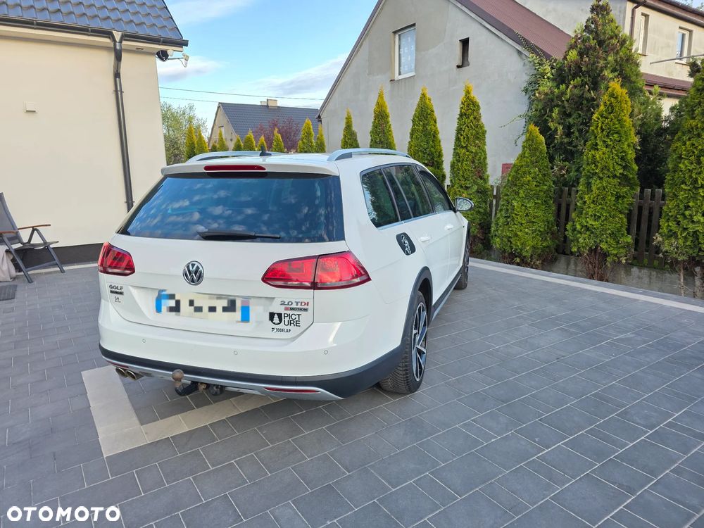 Volkswagen Golf - 9
