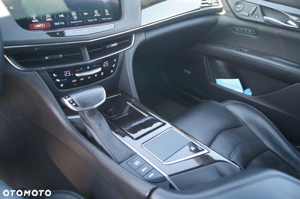 Cadillac CT6 3.0 V6 TWIN-TURBO AWD Platinum - 14