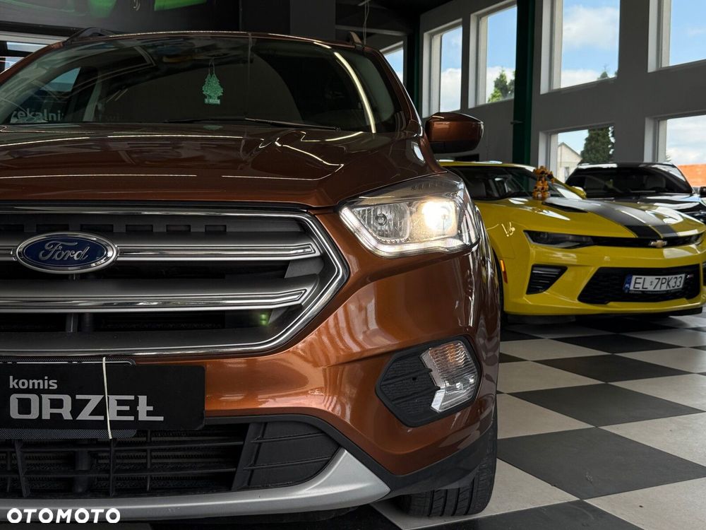 Ford Escape - 32