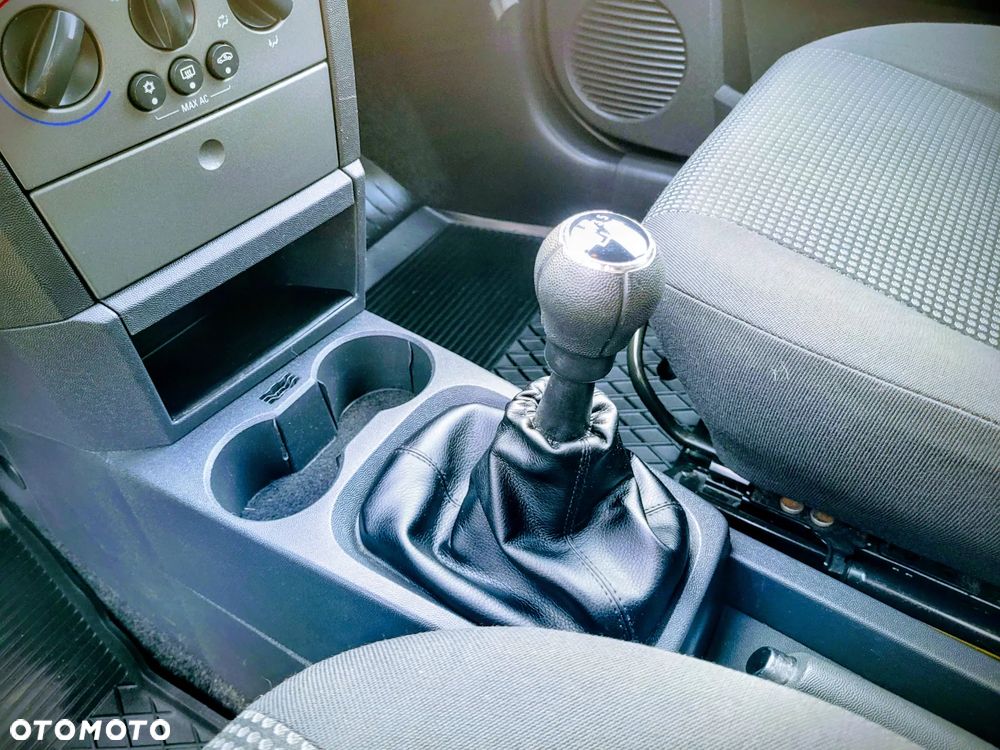 Opel Meriva 1.6 16V NAVI - 27