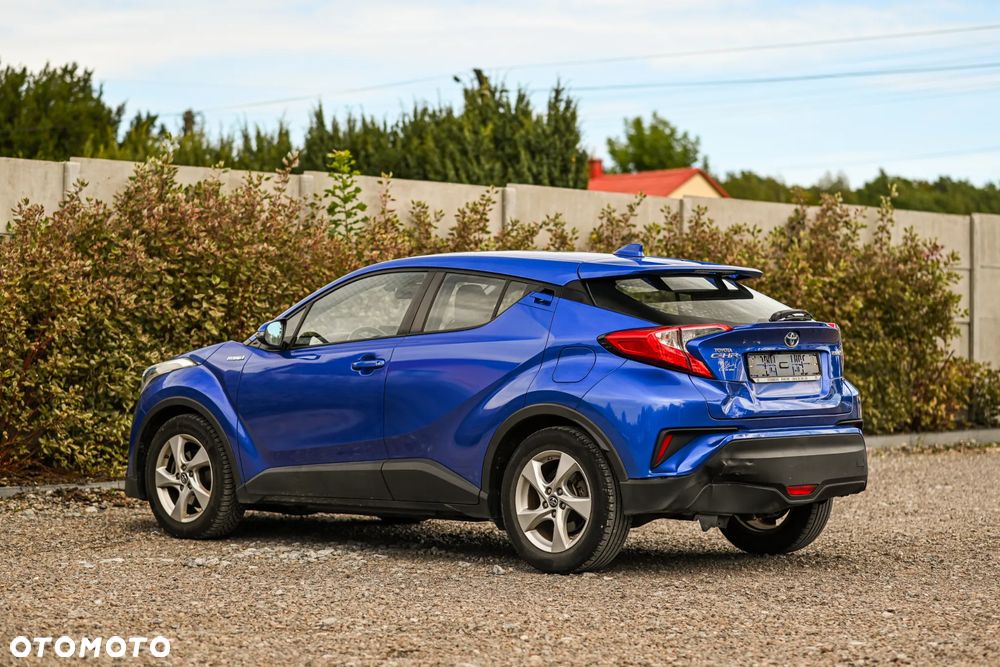 Toyota C-HR Business-Edition - 16