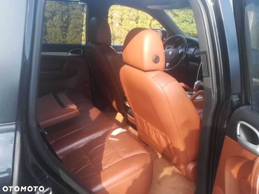 Porsche Cayenne S Tiptronic - 12