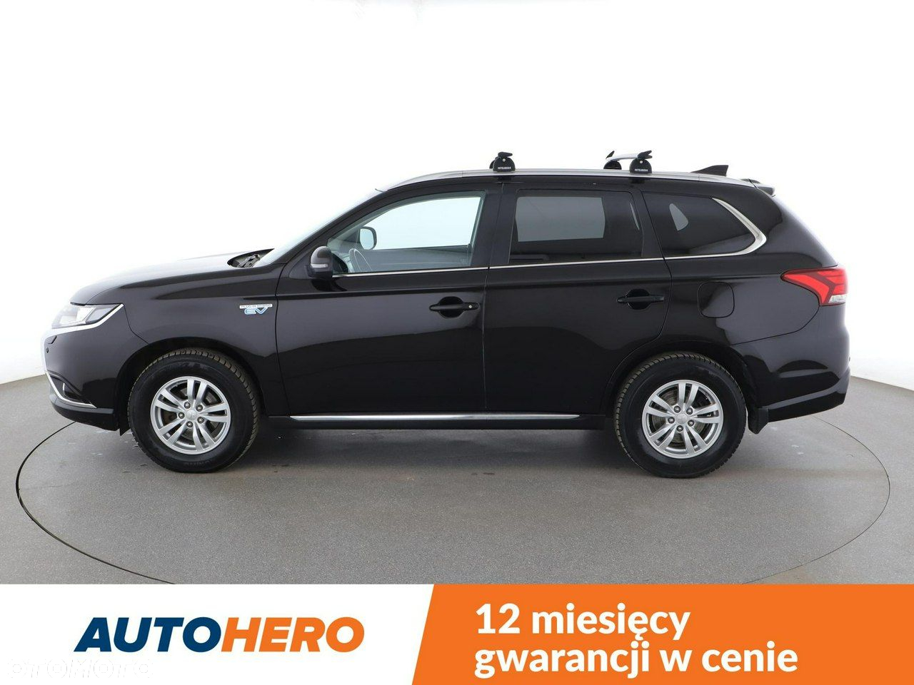 Mitsubishi Outlander - 2