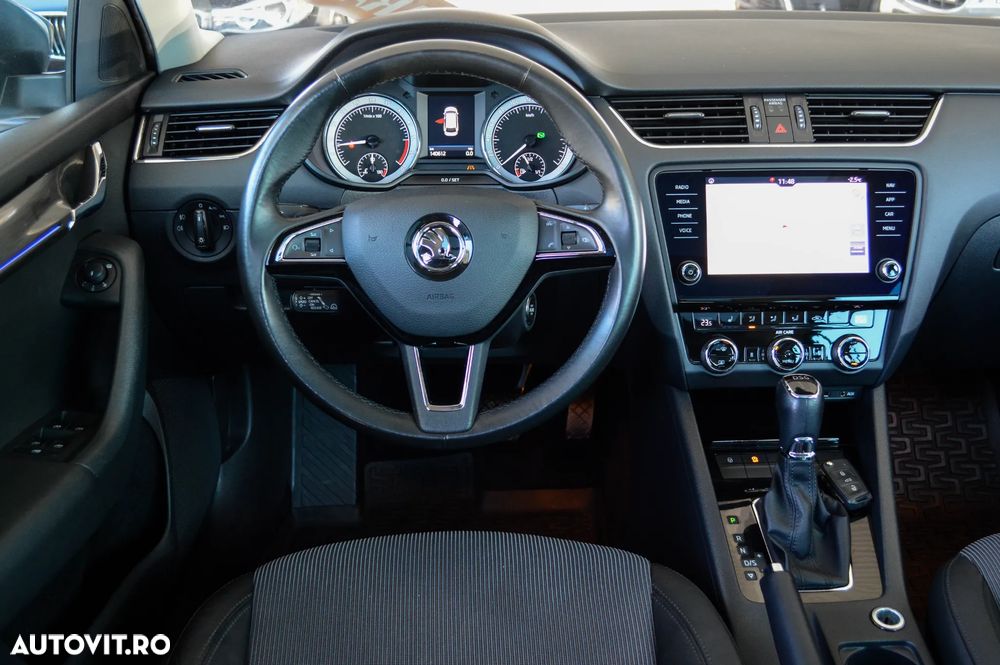 Skoda Octavia 2.0 TDI DSG Sport Edition - 36