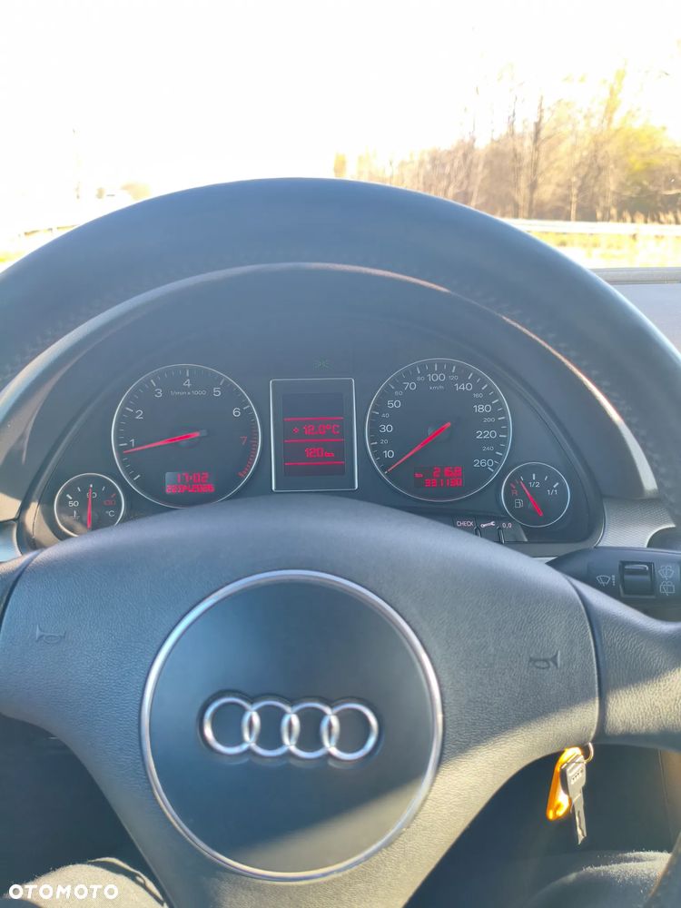 Audi A4 Avant 1.8T - 18