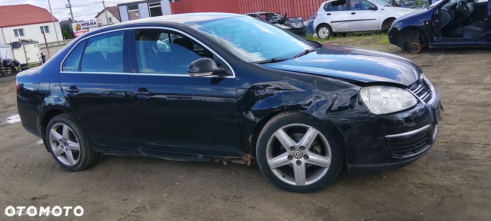 VW JETTA 1.9 TDI dawca części - 3