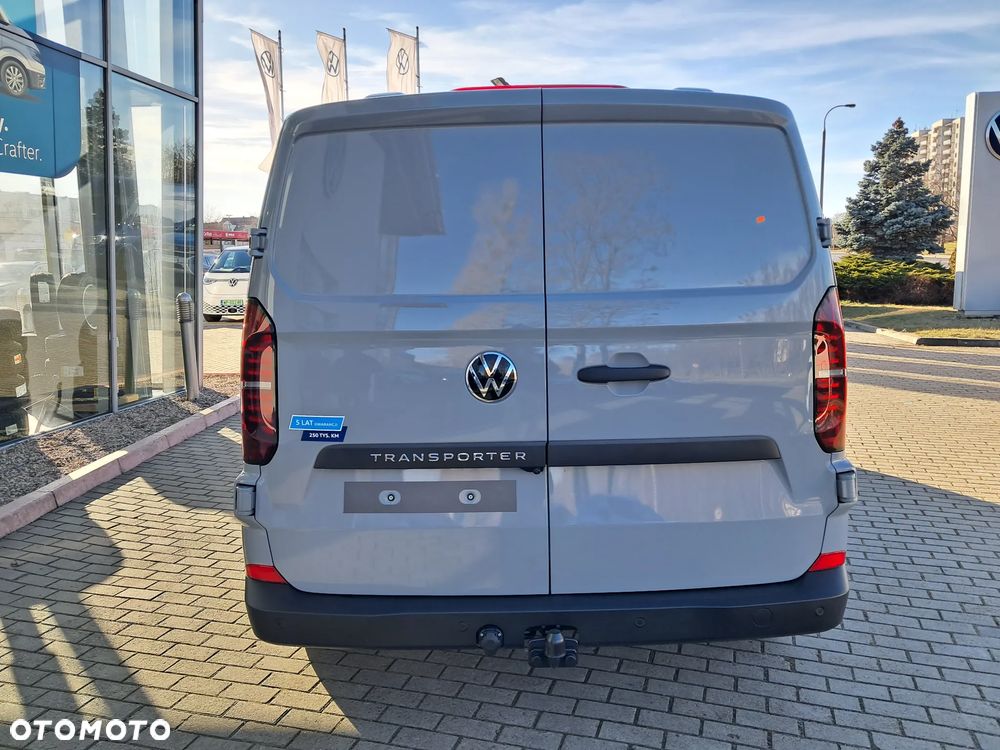 Volkswagen Transporter T7 - 14
