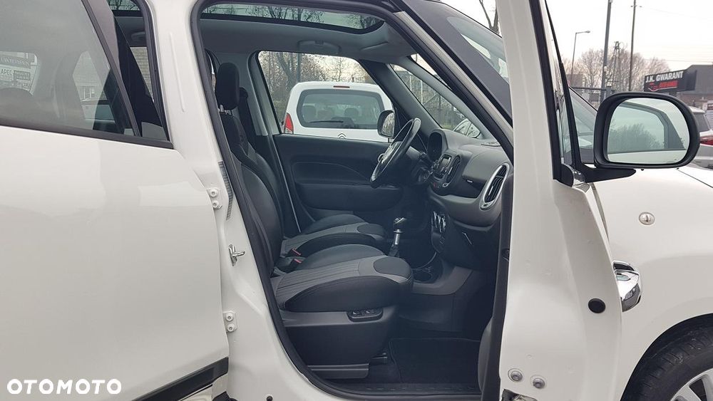 Fiat 500L 1.4 T-Jet Lounge - 25