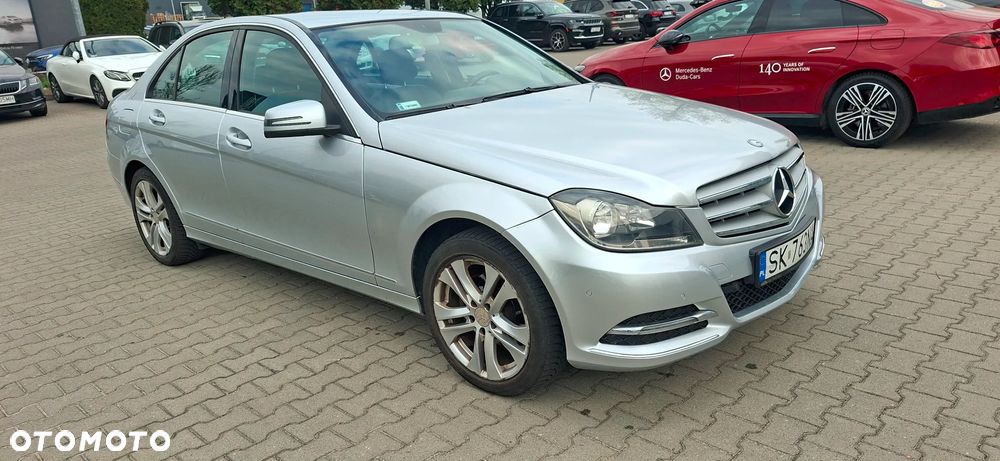 Mercedes-Benz Klasa C 180 (BlueEFFICIENCY) Avantgarde - 9