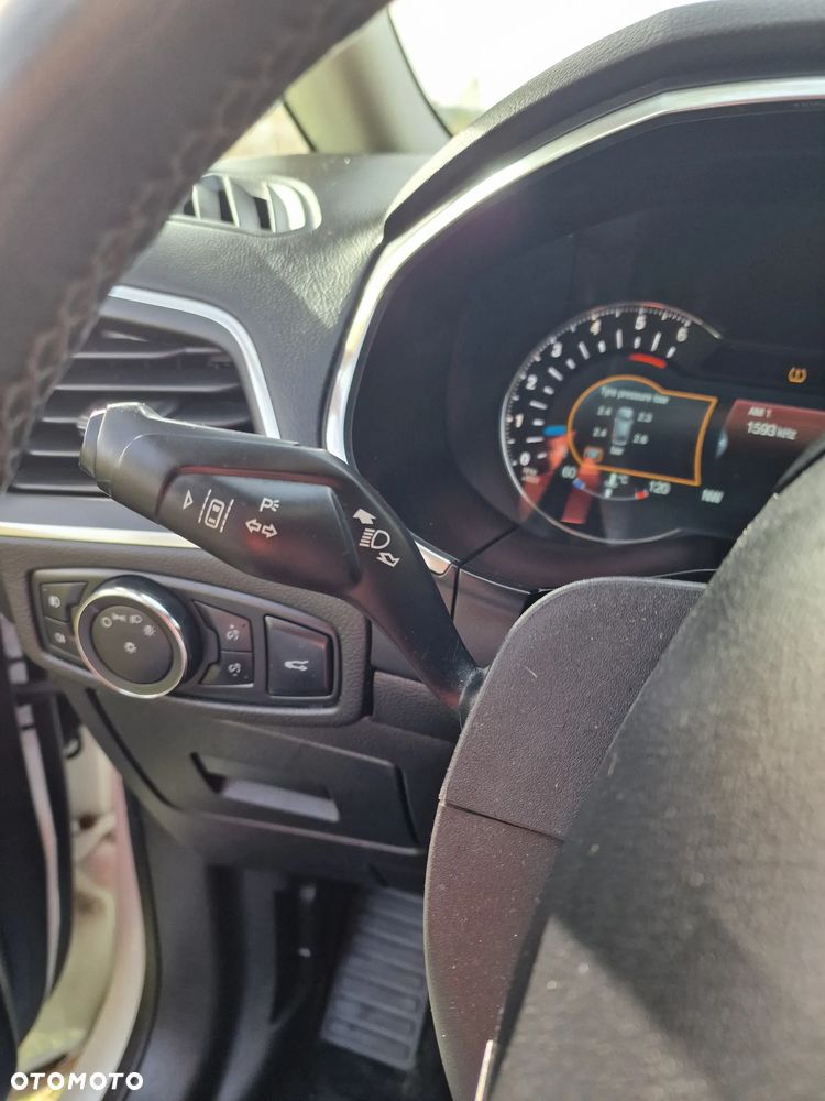 Ford S-Max 2.0 TDCi Titanium - 9