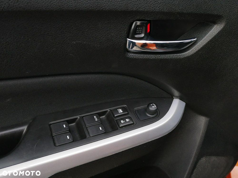 Suzuki Vitara 1.6 (4x4) Allgrip Comfort - 24