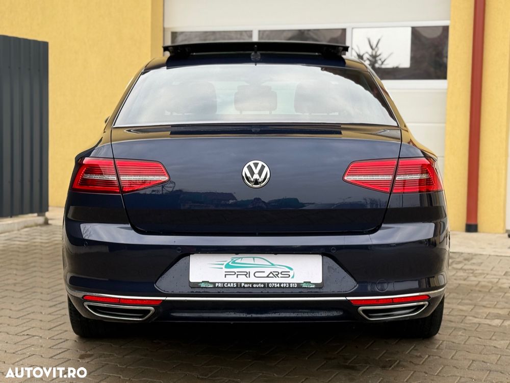 Volkswagen Passat 2.0 TDI DSG 4Motion Highline - 39