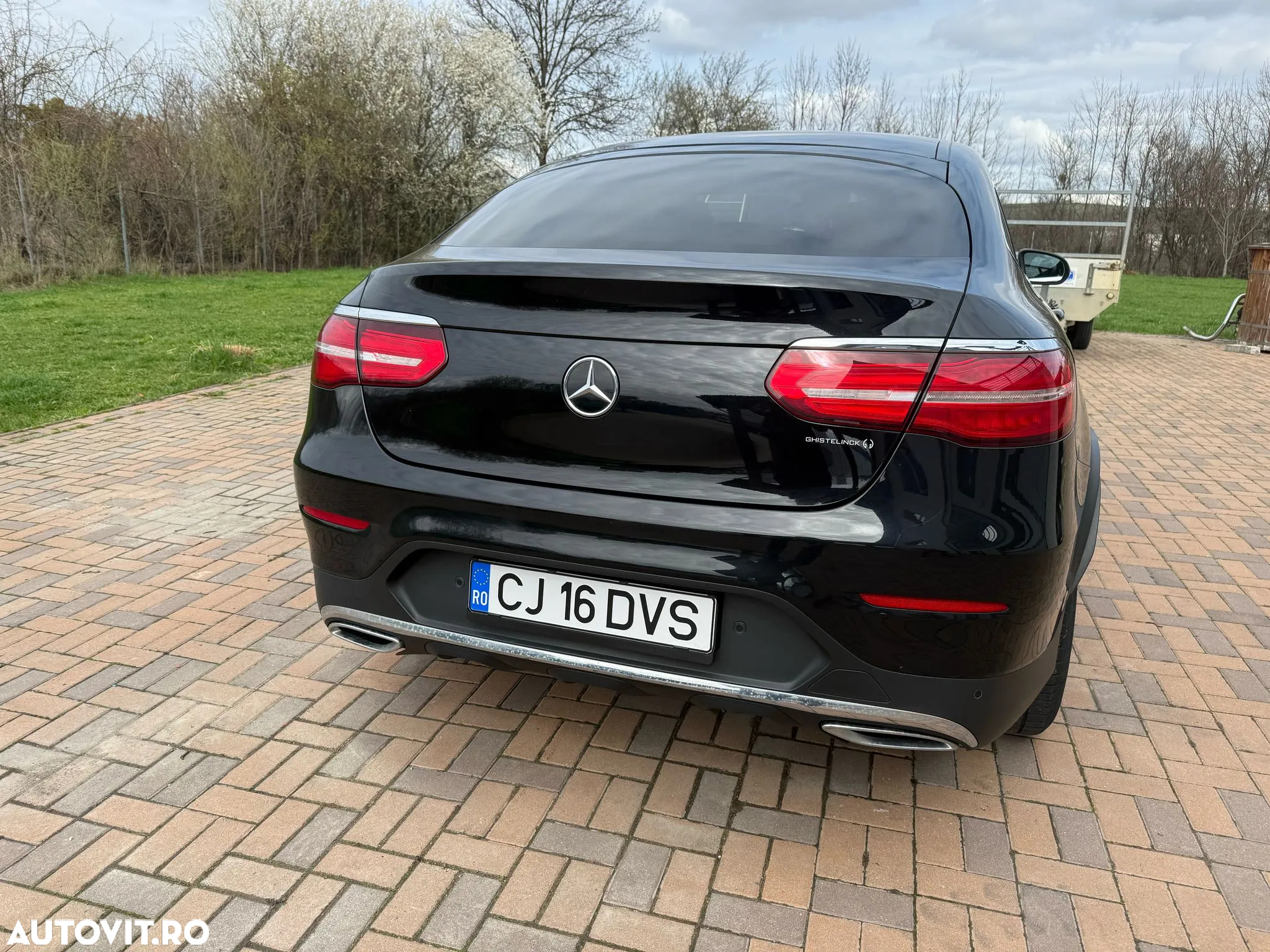 Mercedes-Benz GLC 220 d 4Matic 9G-TRONIC AMG Line - 3