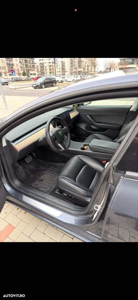 Tesla Model 3 Langstreckenbatterie Allradantrieb Dual Motor - 18