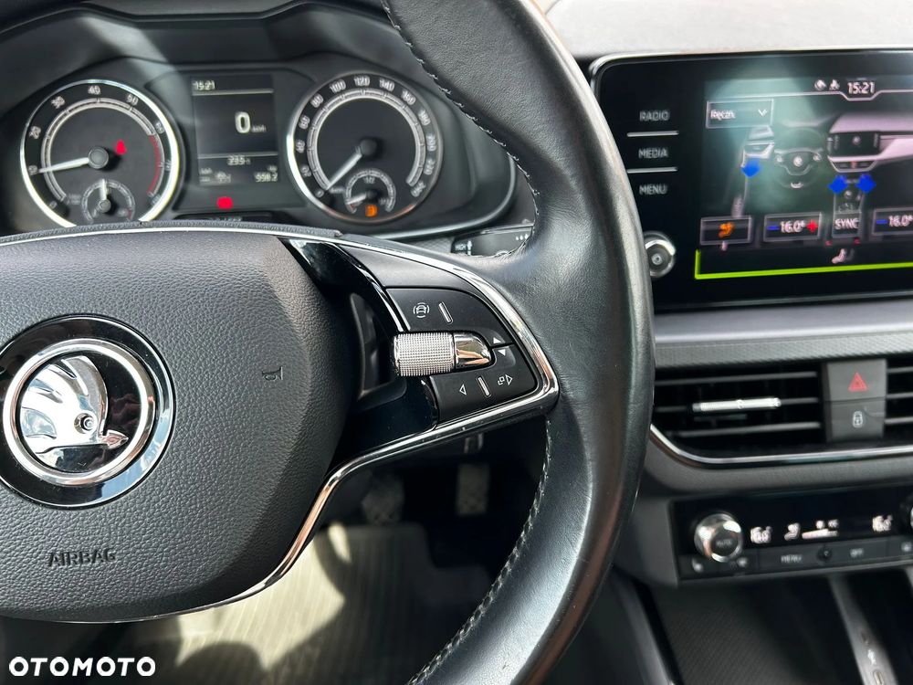 Skoda Kamiq 1.0 TSI Style - 22