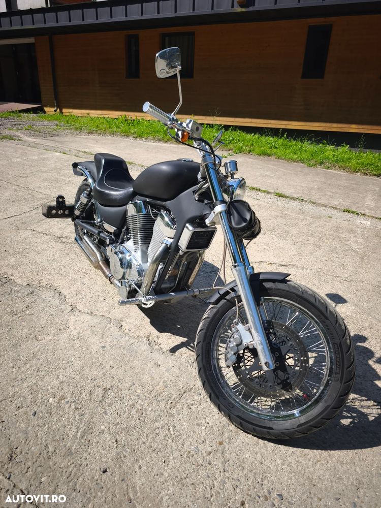 Suzuki VS 1400GL Intruder - 7