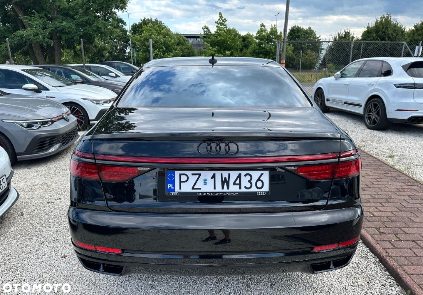 Audi A8 - 7