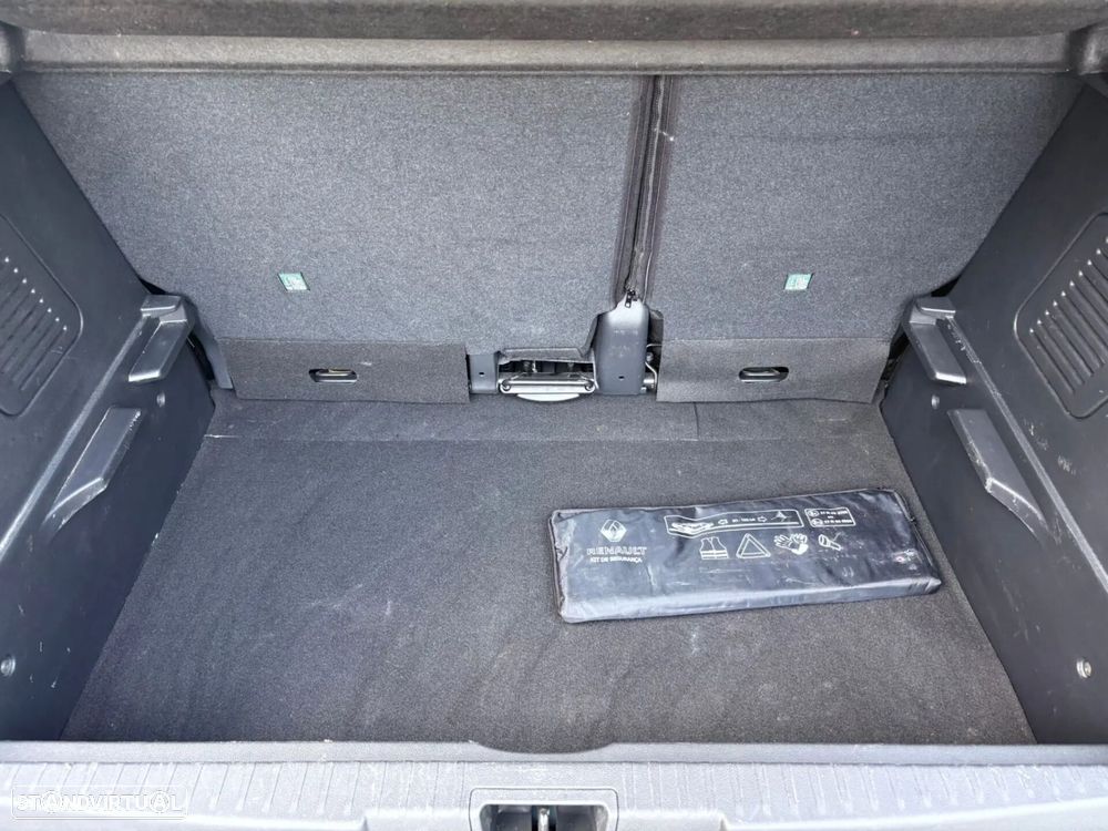 Renault Captur 0.9 TCE Exclusive - 29