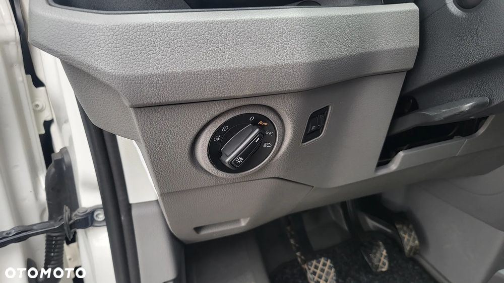 Volkswagen Crafter - 31