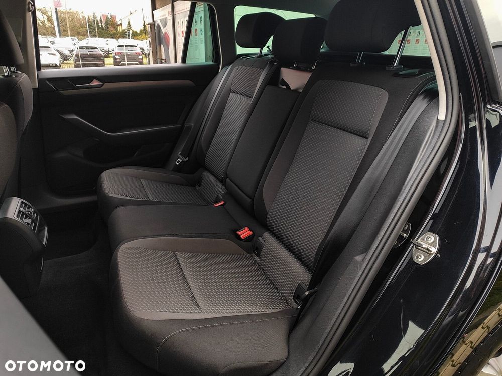 Volkswagen Passat Variant 2.0 TDI EVO Business DSG - 14