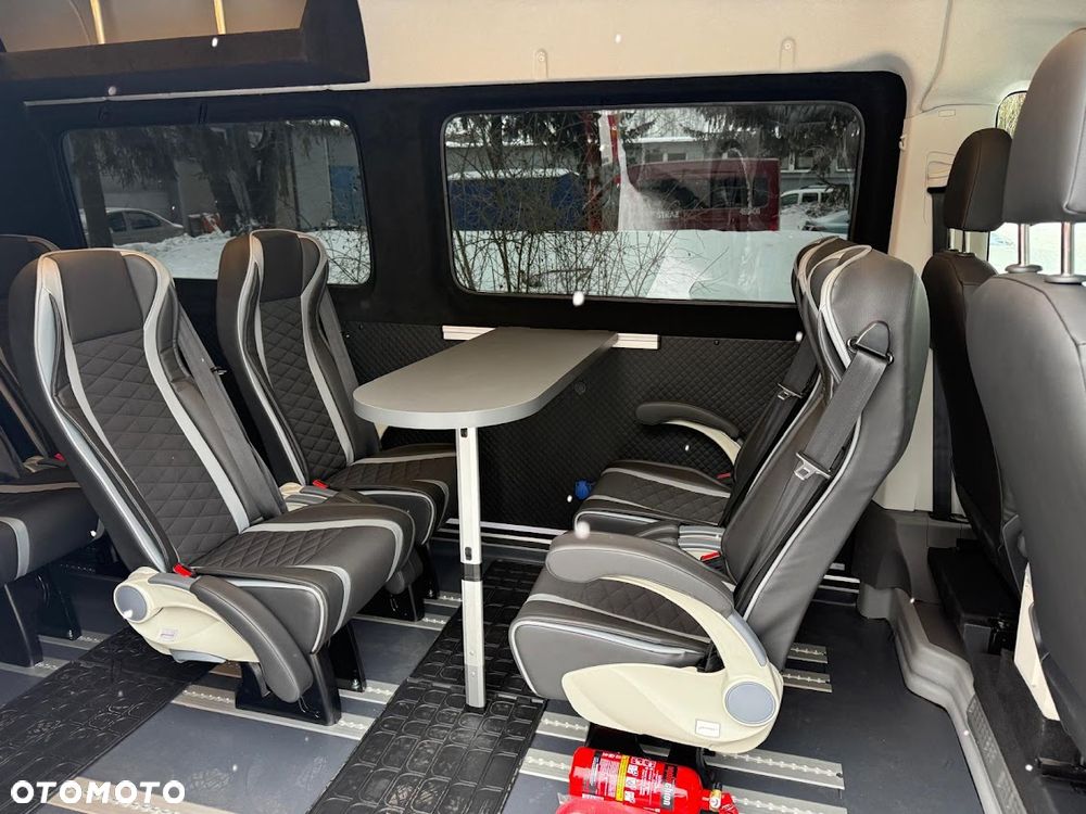 Mercedes-Benz Sprinter 4x4 Strażacki Pożarniczy, 9 osób - 12
