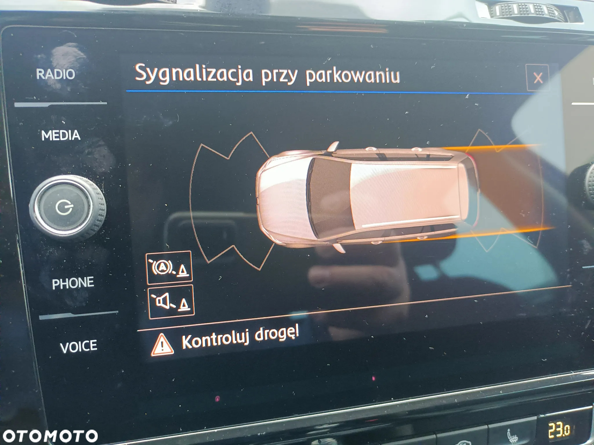 Volkswagen Golf VII 1.5 TSI BMT Evo Highline DSG - 23