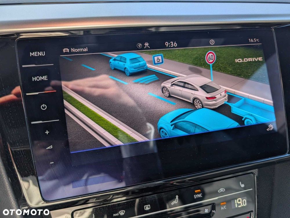 Volkswagen Arteon 2.0 TDI 4Motion R-Line DSG - 29