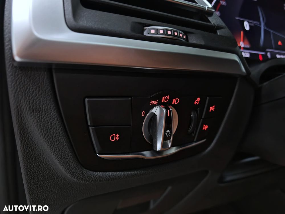 BMW X3 2022 — imagine 26