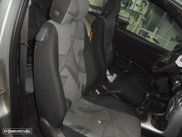 Carro MOT: 188A4000 FIAT PUNTO 188 2003 1.2 60CV 3P CINZA GASOLINA - 6