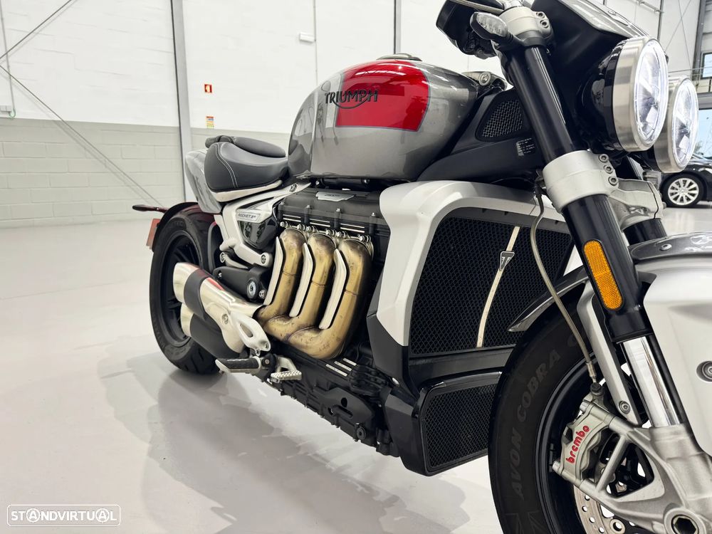 Triumph Rocket 3 R - 6