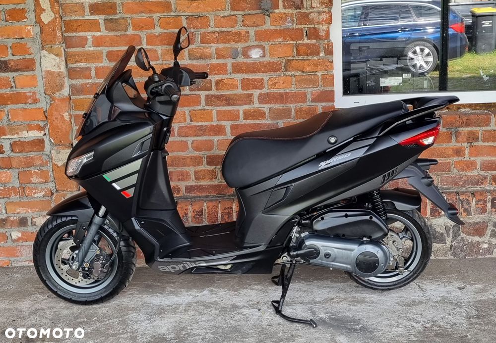 Aprilia SX - 6