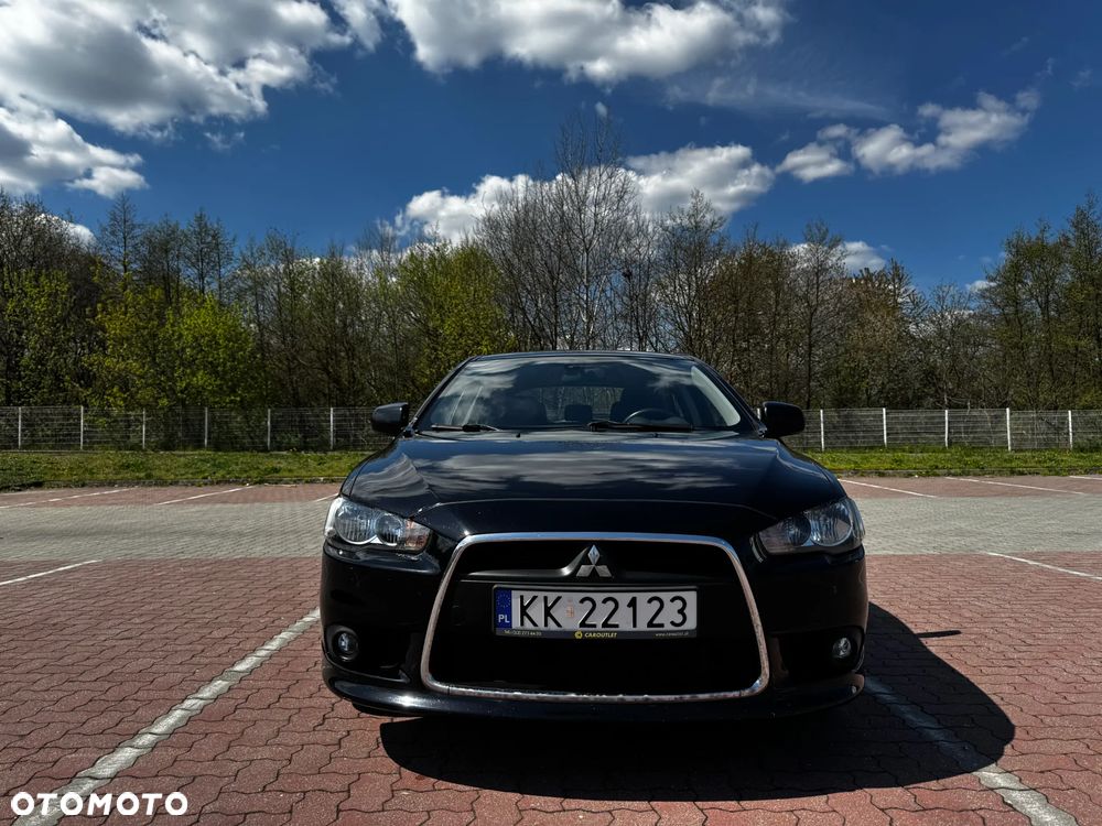 Mitsubishi Lancer 1.8 Intense - 11