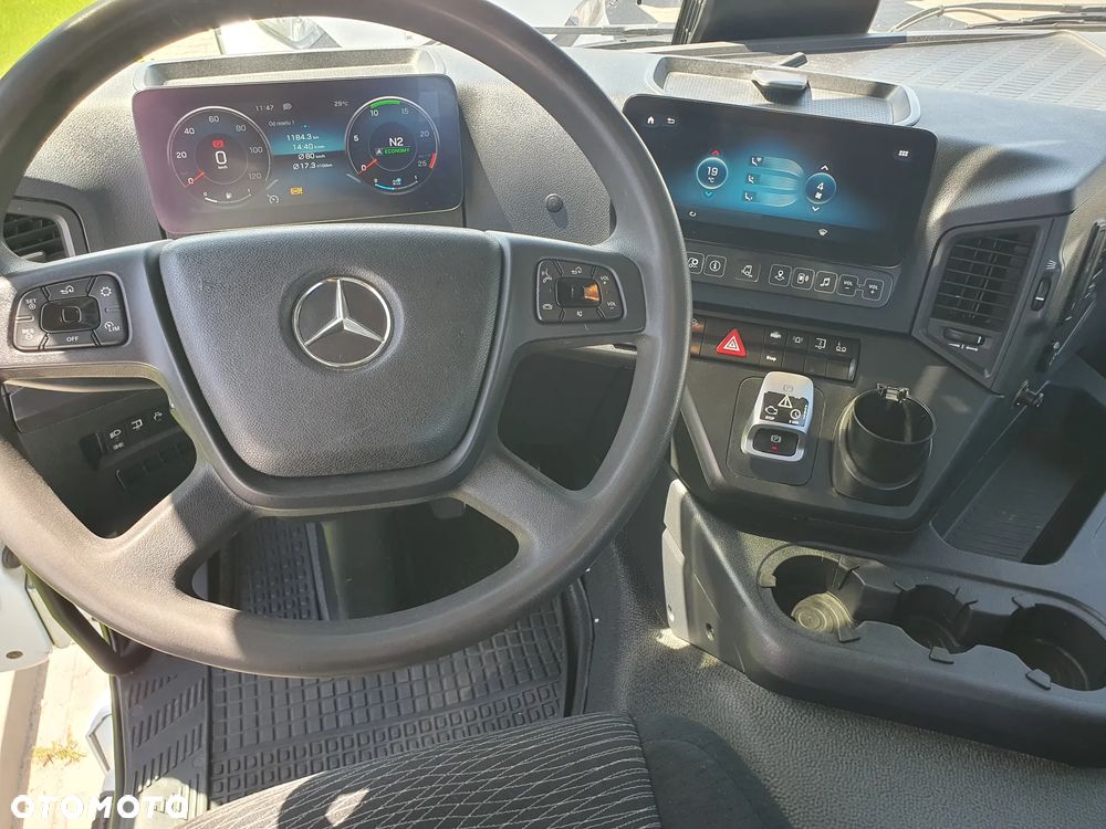 Mercedes-Benz Arocs 1846 - 39