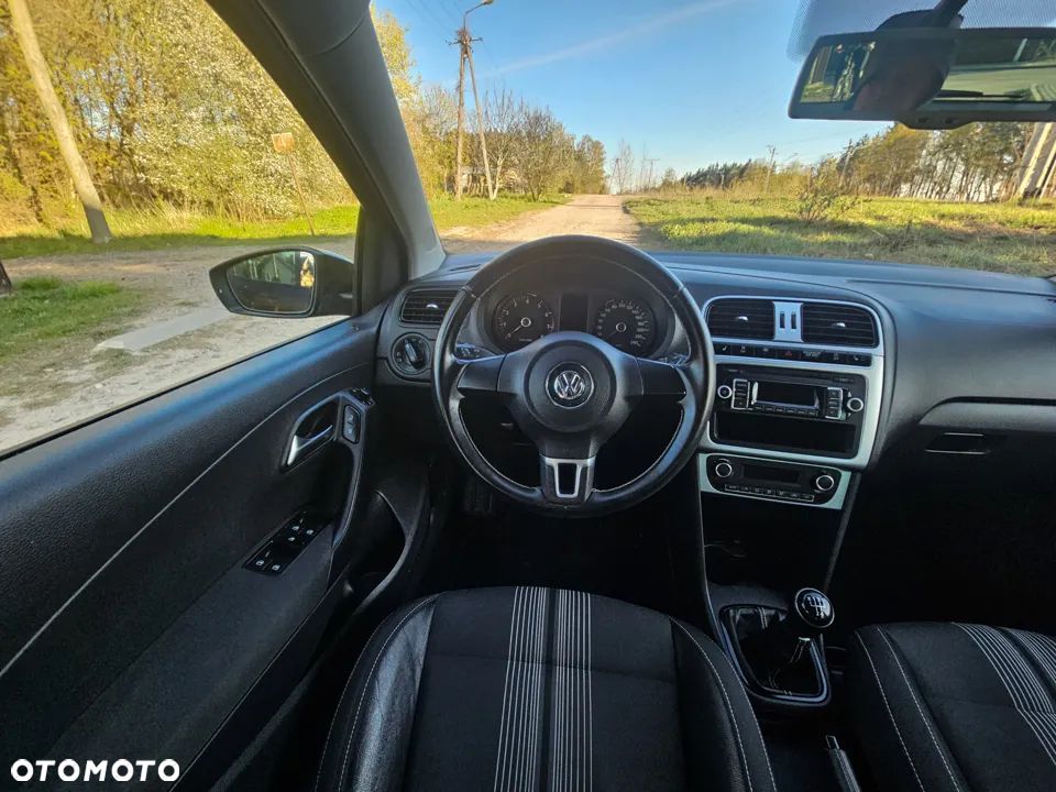 Volkswagen Polo 1.2 TSI Blue Motion Technology MATCH - 21