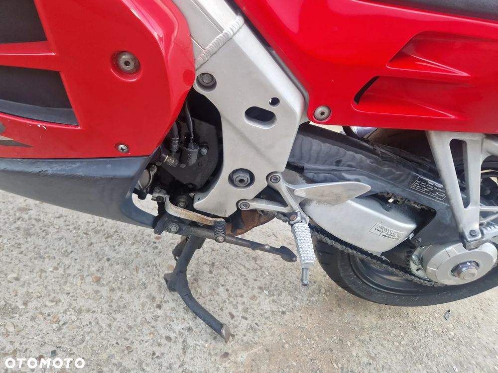 Honda VFR - 30