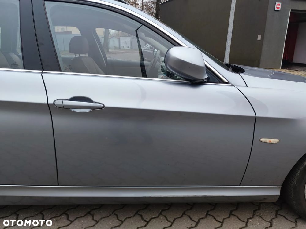 BMW Seria 3 320d - 13