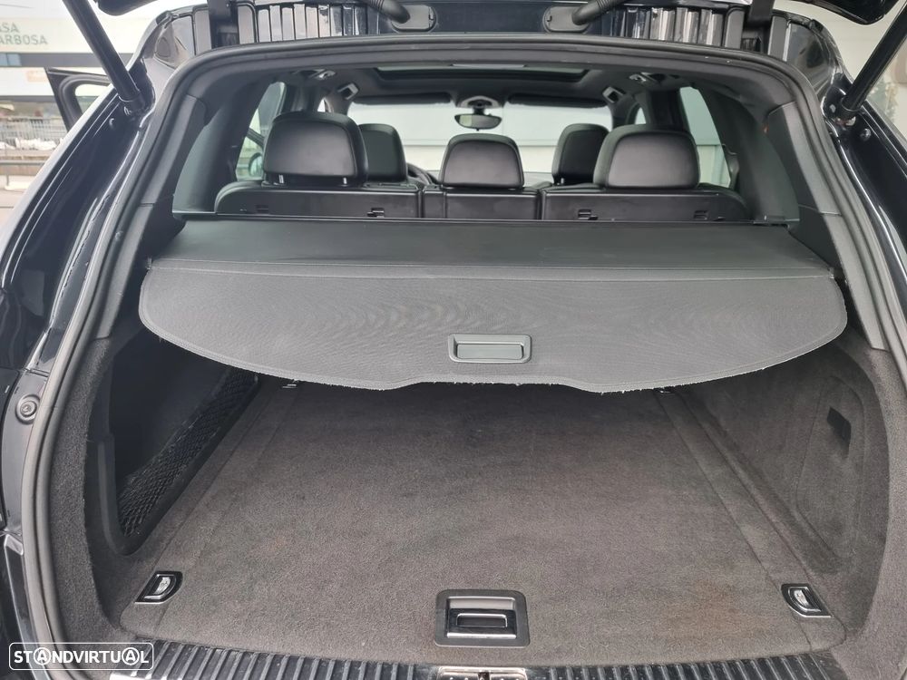 Porsche Cayenne Standard - 30