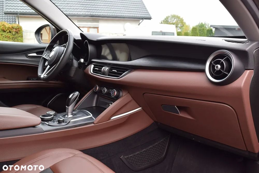 Alfa Romeo Stelvio 2.0 Turbo Super Q4 - 26