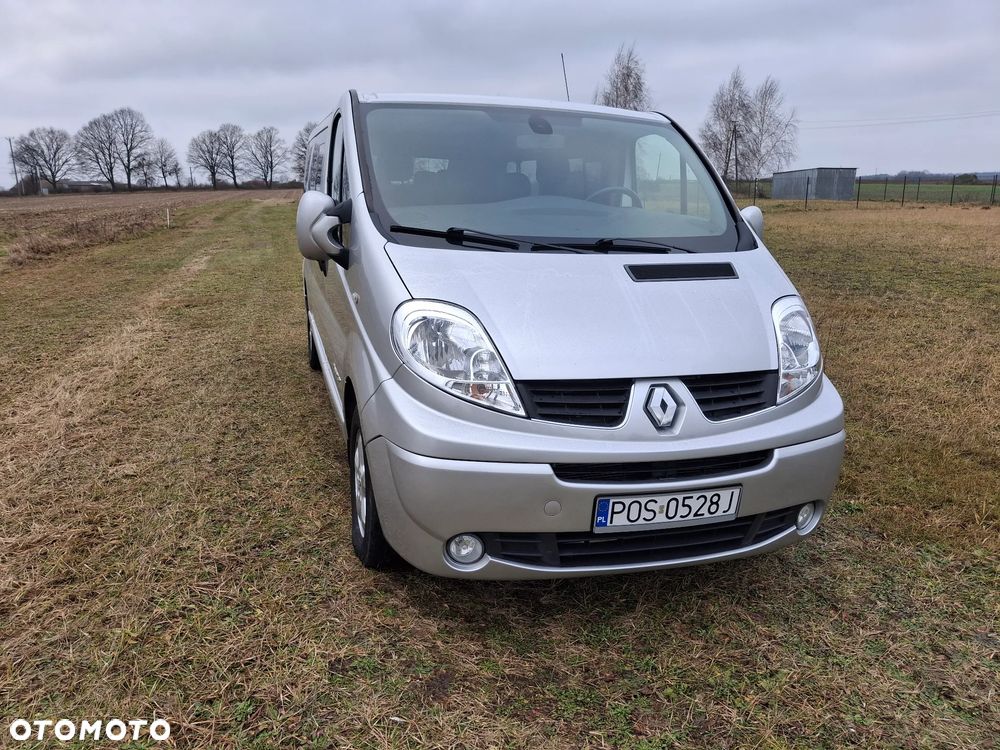 Renault Trafic FAP Grand Passenger Black Edition - 7