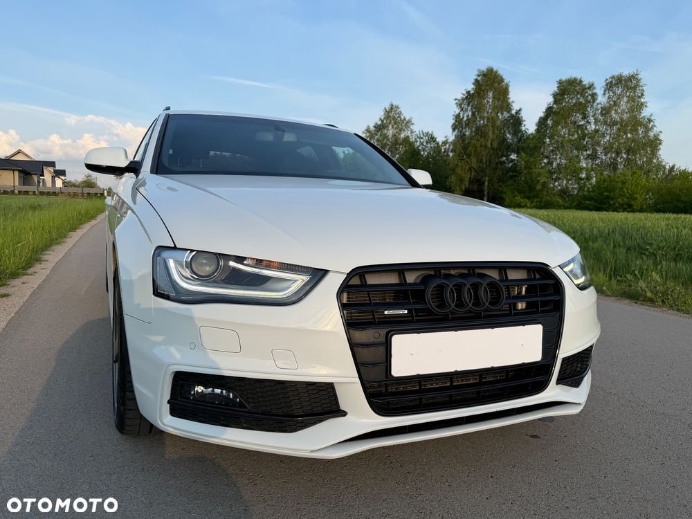 Audi A4 Avant 2.0 TFSI quattro S line Sportpaket - 22