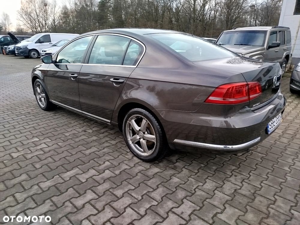 Volkswagen Passat 2.0 TDI Highline - 7