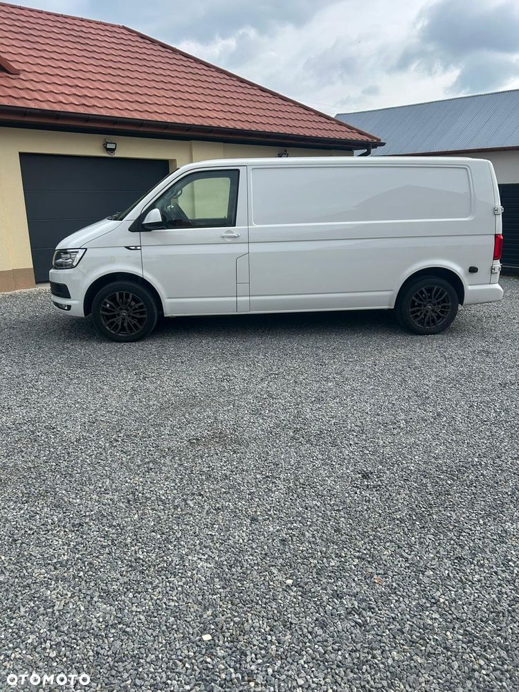 Volkswagen Transporter - 3
