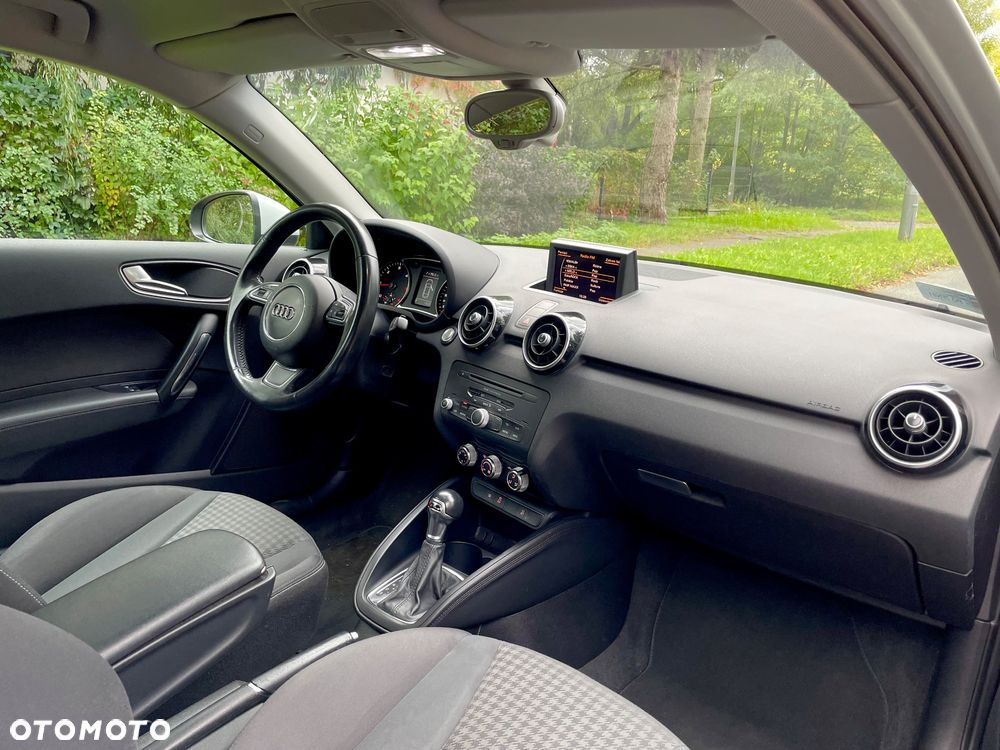 Audi A1 3-drzwiowe 1.6 TDI S tronic S line edition - 7