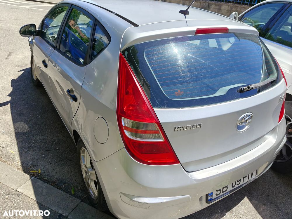 HYUNDAI i30 2009 — imagine 5