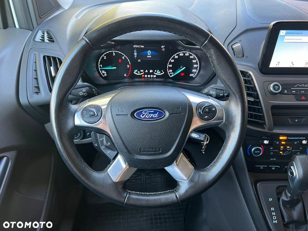 Ford Transit Connect - 19