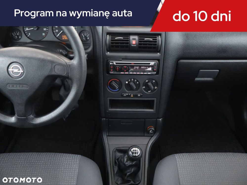 Opel Astra - 14