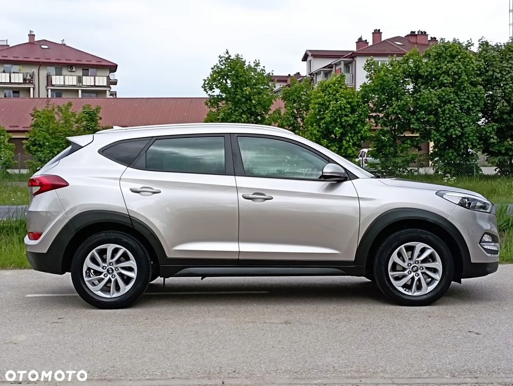 Hyundai Tucson - 13